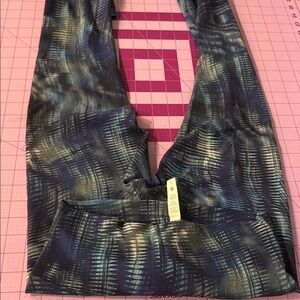Lululemon Athletica Blue and White Patterned Leggings
